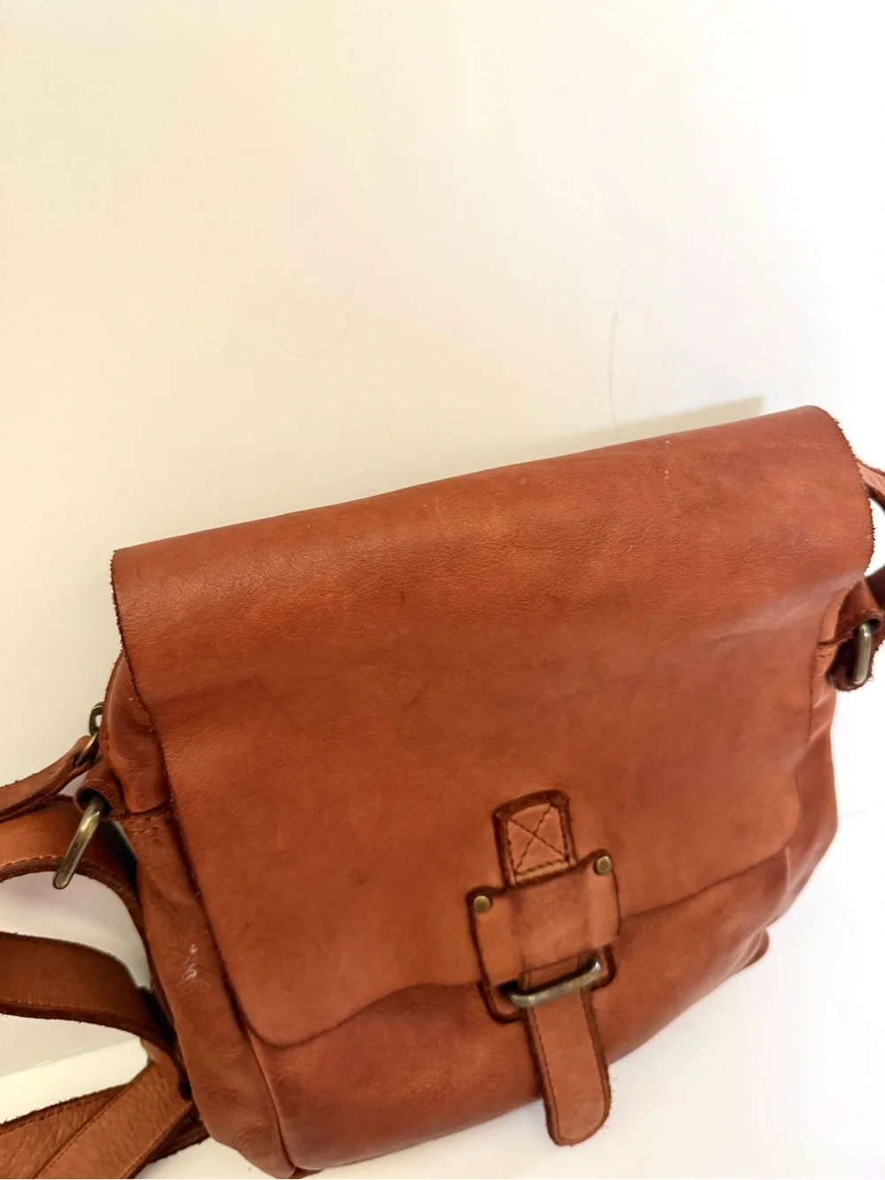 Harbour 2nd Leather Crossbody Bag North South Marlies Flap Messenger Satchel